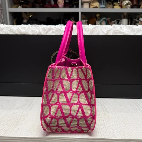 Valentino Garavani vlogo pink tote - Picture 3 of 6